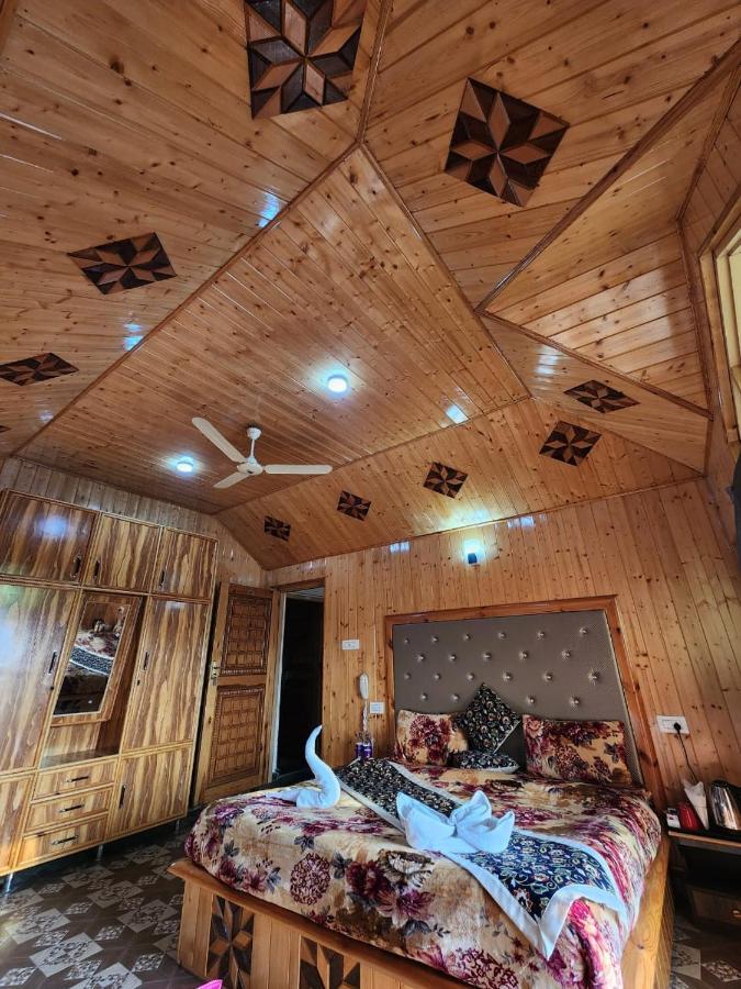 Srinagar Group Of Hotels Exterior foto